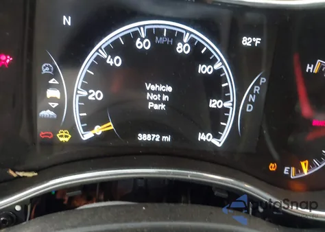 2020 Jeep Grand Cherokee Limited 4X4 from USA, damaged, VIN 1C4RJFBG2LC389972